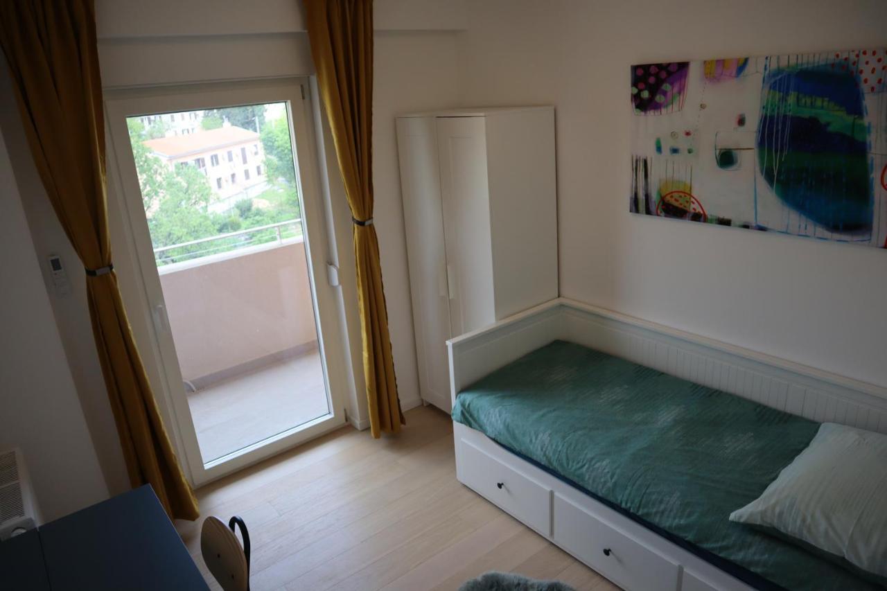 Veronika Apartment